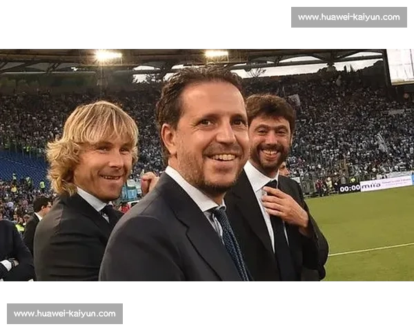 帕尔马总监回应莱昂尼转会风暴：留队才是 18 岁新星最优解